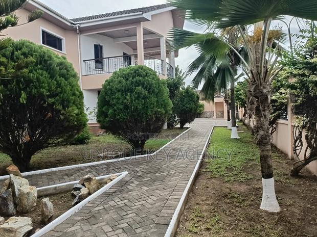 7bdrm House in Unique Key Agency, Airport Residential Area for rent · Photo 5