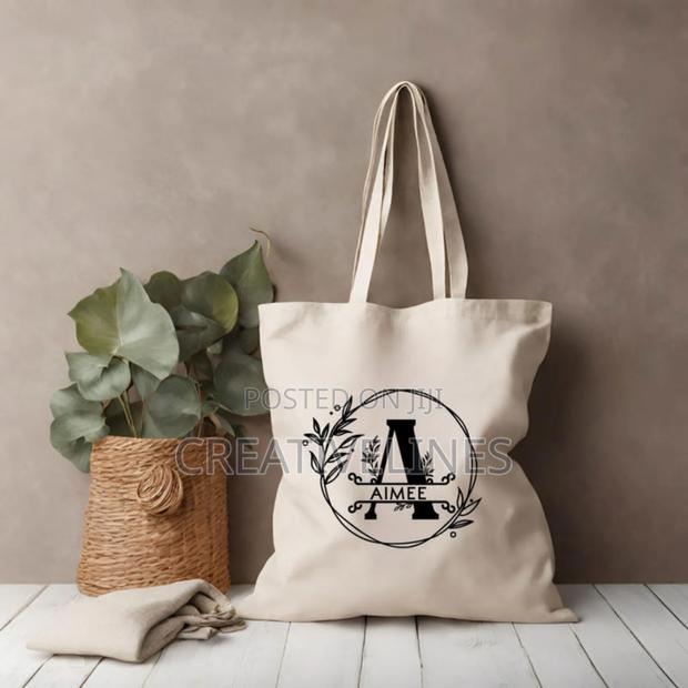 Customised Tote Bags · Photo 1