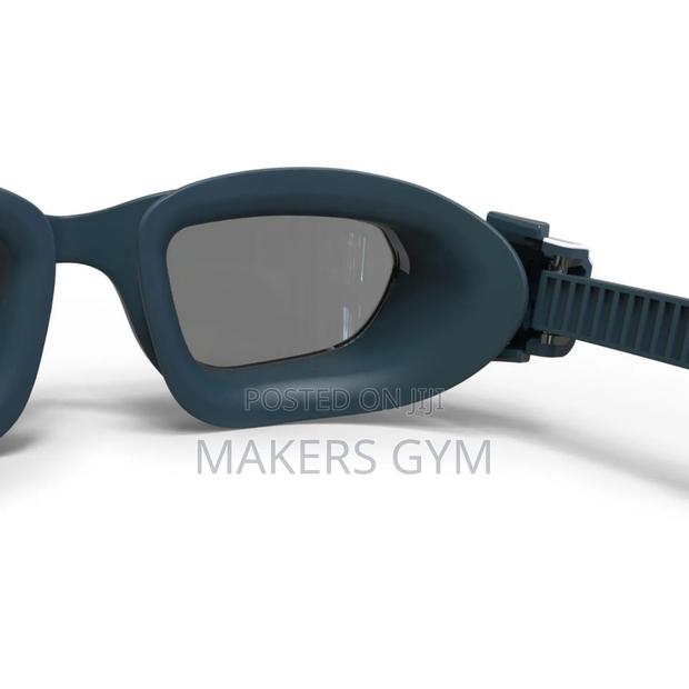 Swimming Googles (Flow Clear) · Photo 3