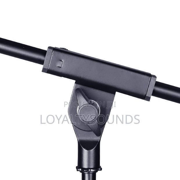 Alctron SM209 Mic Stand · Photo 3