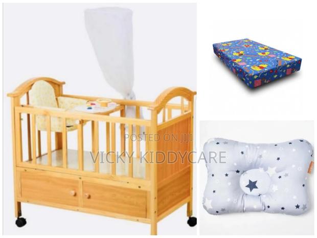 Push Push Baby Wooden Cot With Mattress and Pillow · Photo 1