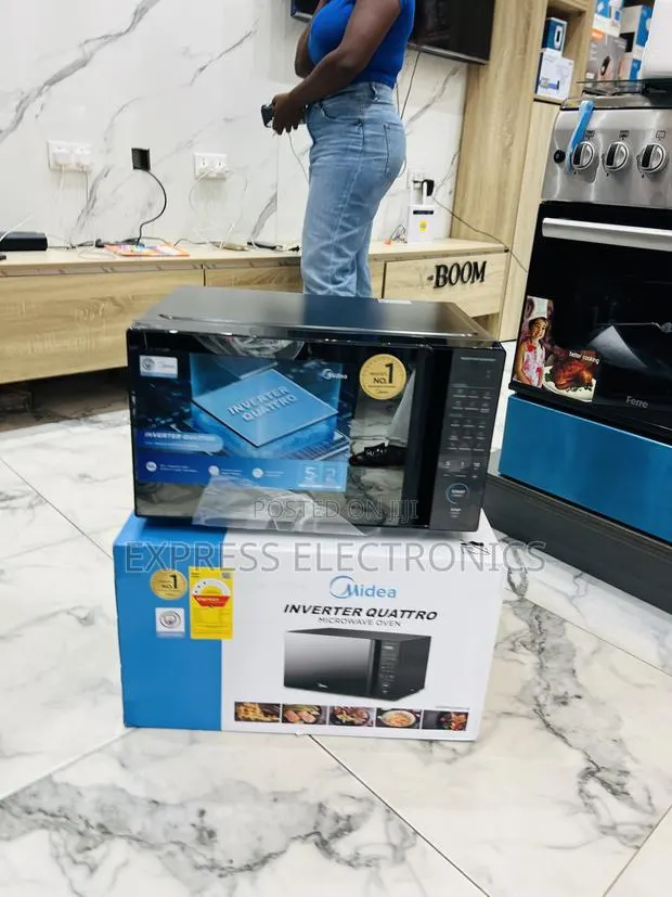 Highly Recommended Midea 30L Solo Microwave EM9P032MO-B900W Countertop · Photo 1