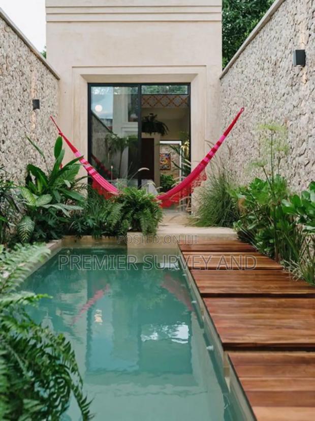 Quality Pool Design · Photo 5