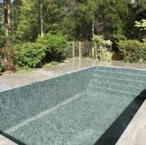 Quality Pool Design · Photo 6
