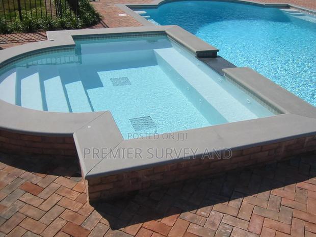 Quality Pool Design · Photo 8