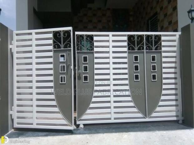 Fence Gate · Photo 2