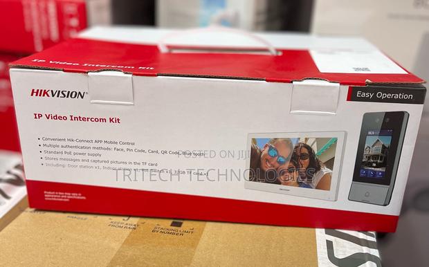 Hikvision Ip Video Intercom Kit With Poe Switch Ds-Kis902-S · Photo 1