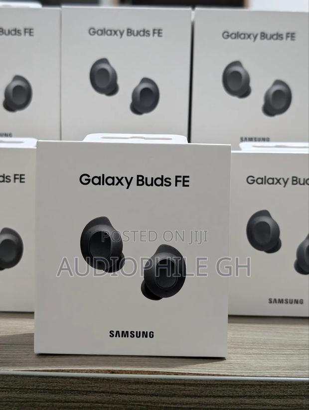 Samsung Galaxy Buds Fe · Photo 1