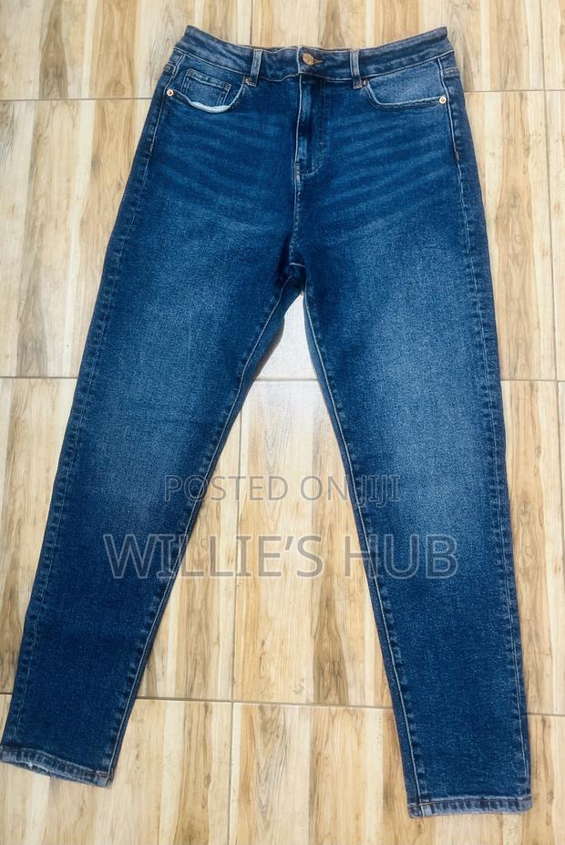 Uk Ladies Jeans · Photo 4