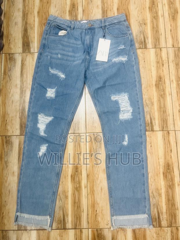 Uk Ladies Jeans · Photo 2