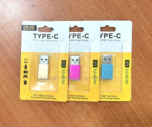 Usb Male to Type-C Female Adaptive Converter 3.0 · Photo 2