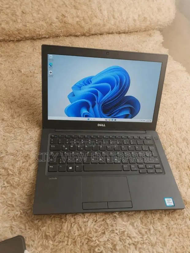 Laptop Dell Latitude 7280 8GB Intel Core i7 SSD 256GB · Photo 1