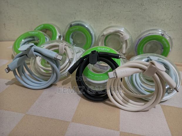 Oraimo Silkline Usb-a-to-Lightening / C-to-Lightening Cable · Photo 6