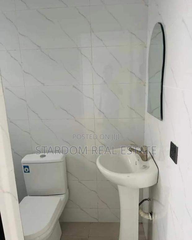 3bdrm Duplex in Spintex for sale · Photo 8