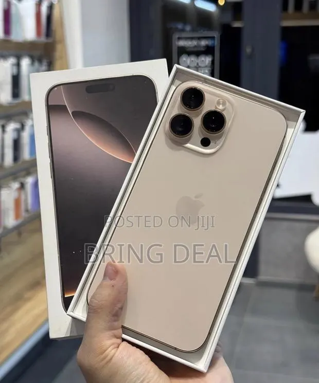 Apple iPhone 16 Pro Max 512 GB Gold · Photo 1