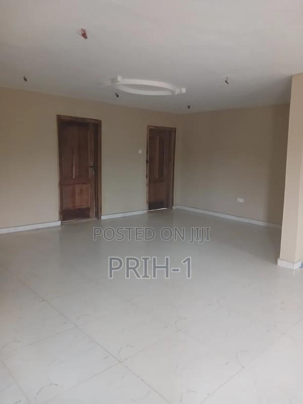 3bdrm Apartment in Oyibi for rent · Photo 2