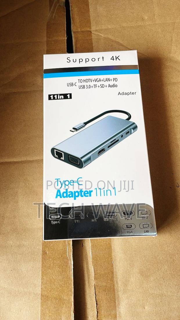 11 in 1 Type C Hub/Docking Station · Photo 1