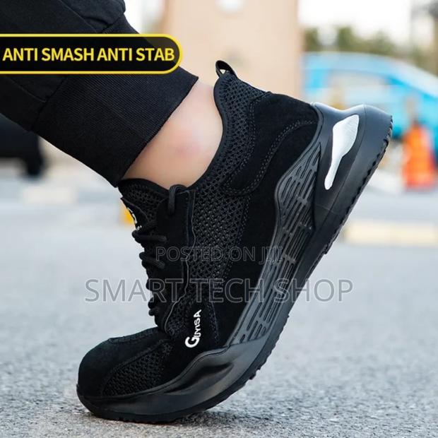 Guyisa Trendy Safety Shoes With Swagg · Photo 2