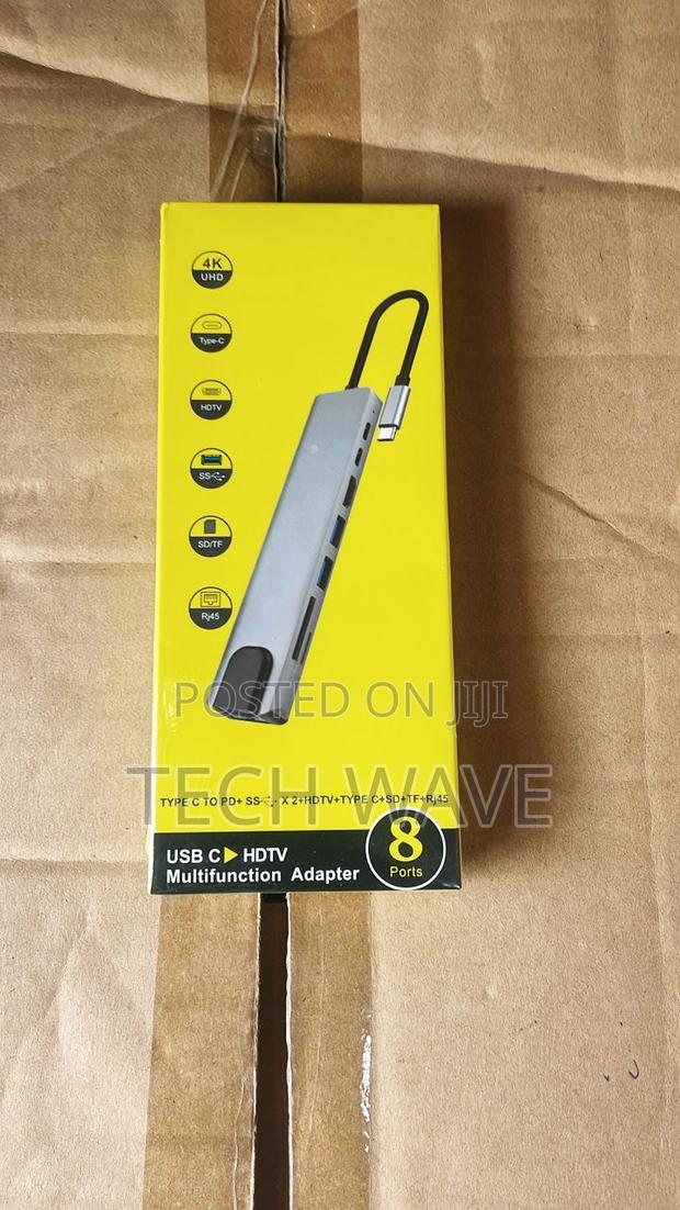 Usb Type C 8 In 1 Hub Adapter · Photo 1