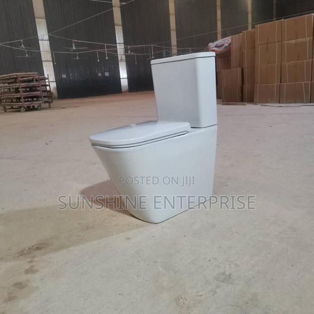 Water Closet-quality · Photo 1