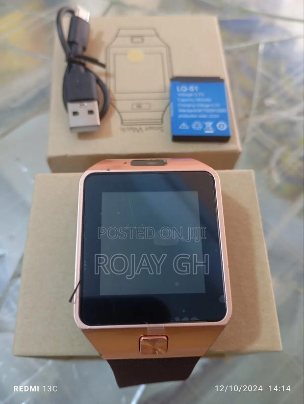 Dzo9 Sports Smartwatch - Gold · Photo 5