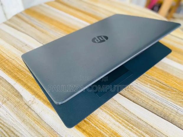 Laptop HP Pavilion 15 8GB Intel Core i7 HDD+SSD 256GB · Photo 7