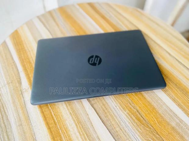 Laptop HP Pavilion 15 8GB Intel Core i7 HDD+SSD 256GB · Photo 8