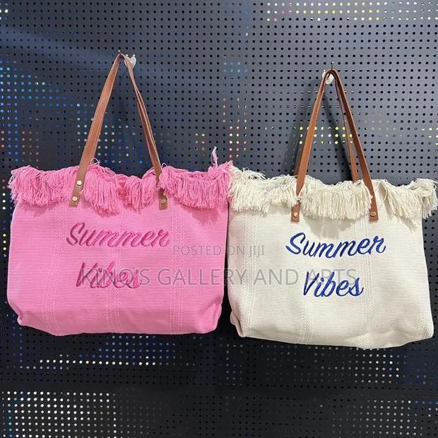 Summer Vibe Tote Bags · Photo 1