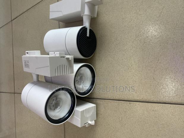 SPORTS LIGHT 3 Sets With the Bar · Photo 1