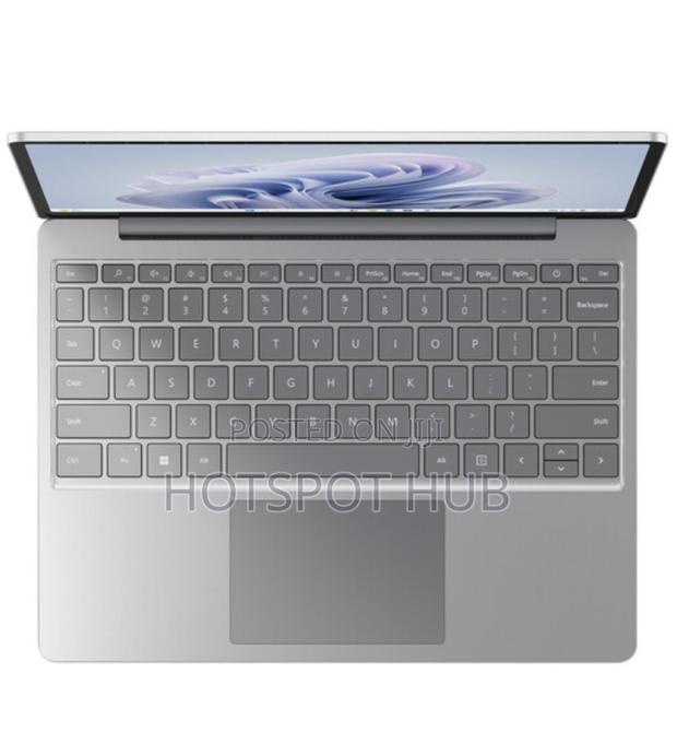 New Laptop Microsoft Surface Go 3 8GB Intel Core I5 SSD 128GB · Photo 4