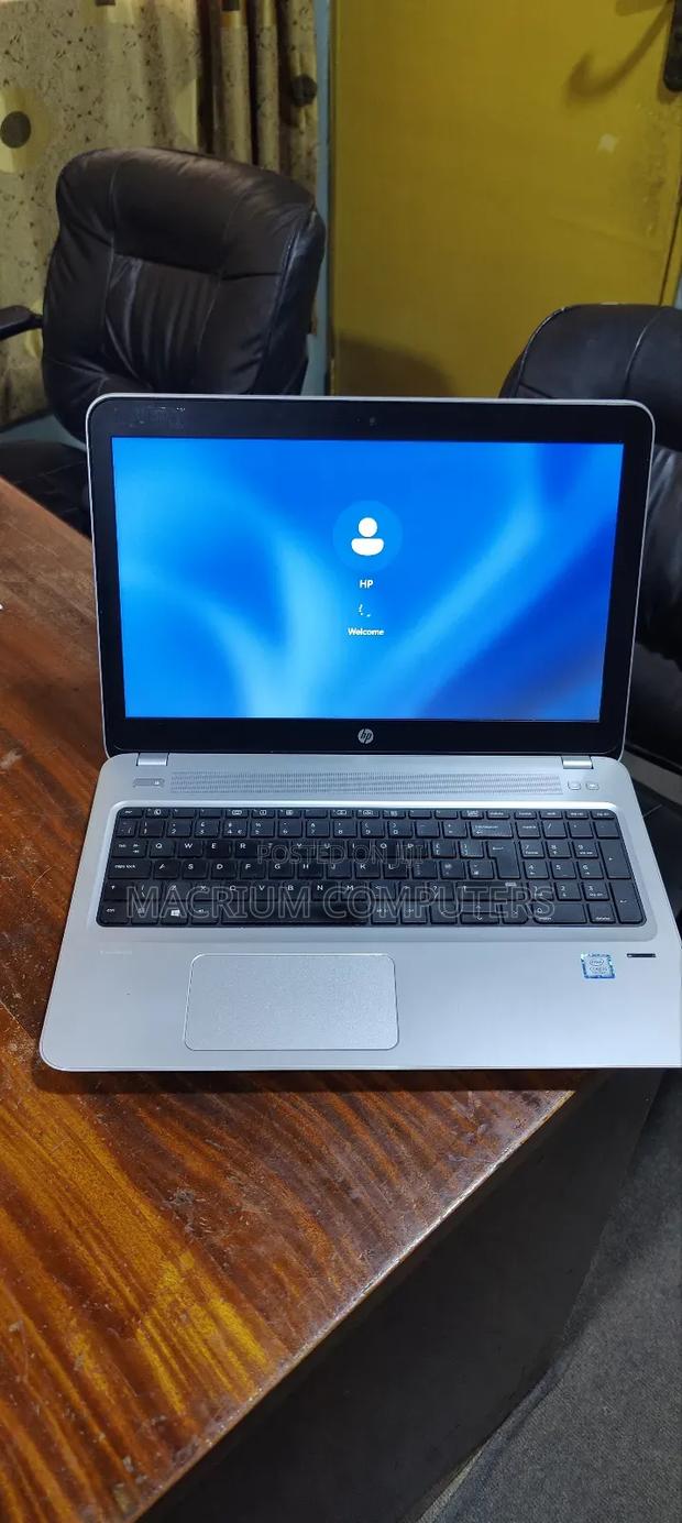 Laptop HP ProBook 450 G4 8GB Intel Core I5 SSD 256GB · Photo 2