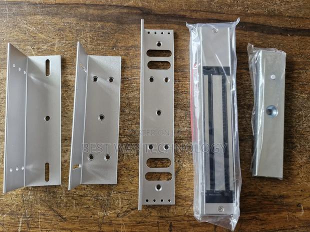 Magnetic Lock and Bracket 280kg · Photo 7