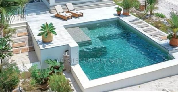 Quality Pool Construction · Photo 5