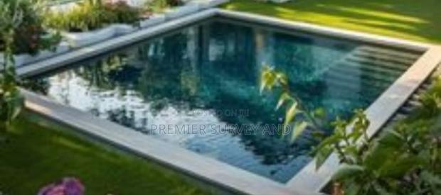 Quality Pool Construction · Photo 6