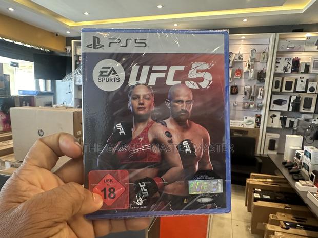 UFC 5 Standard Edition PS5 · Photo 3