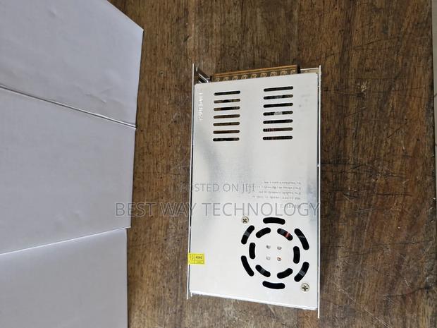 12v 30a Power Supply · Photo 3
