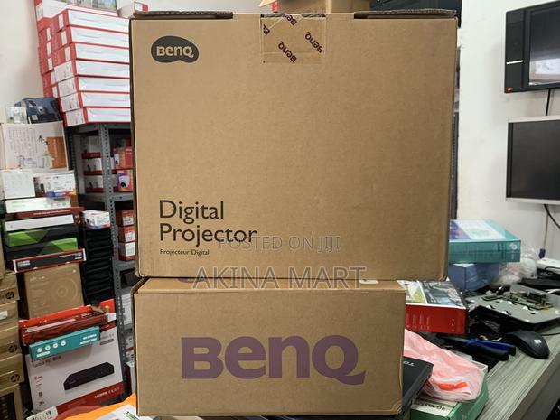 Benq Digital Projector 4000lumens MX-560 Benq Projector · Photo 1