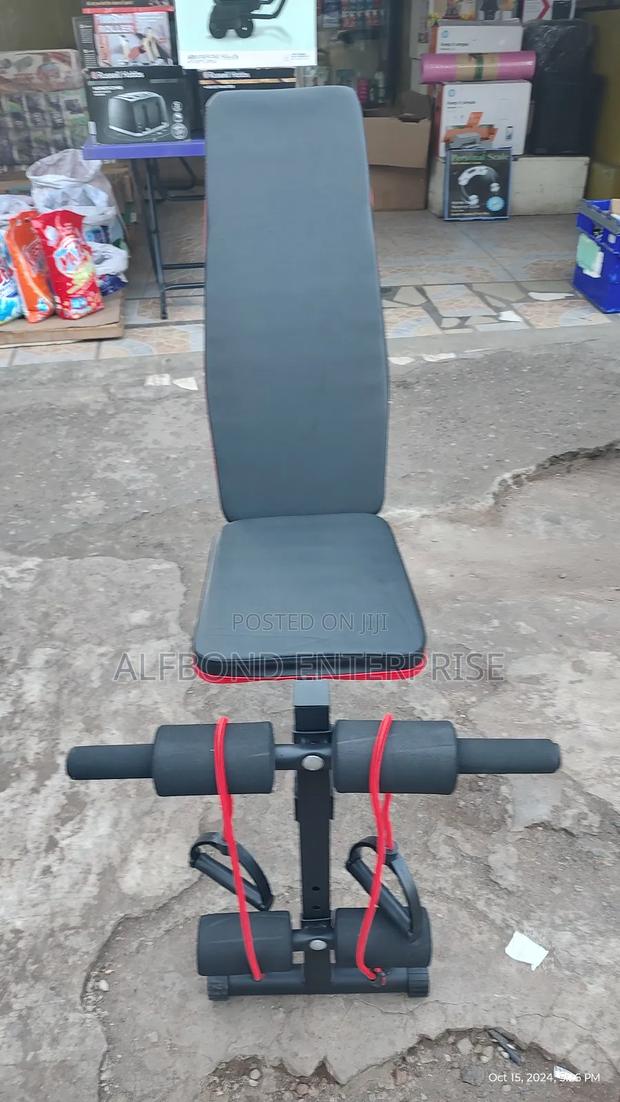 Adjustable Gym Bench · Photo 5