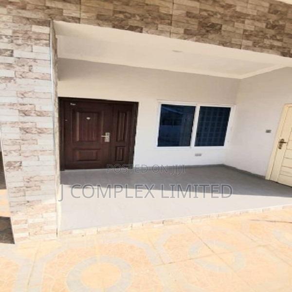 4bdrm House in Abelemkpe, Methodist Church Area for sale · Photo 5