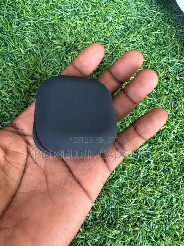 Samsung Galaxy Buds 4 & 4 Pro Silicone Case · Photo 1