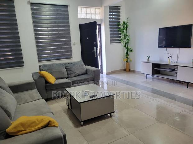 Furnished 2bdrm Apartment in Biosk Properties, Oyibi for rent · Photo 2