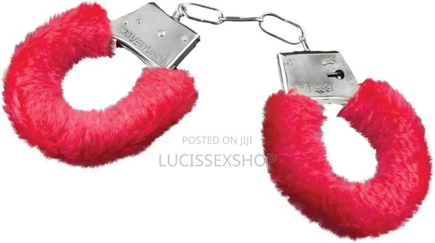 Fluffy Cuffs (Restraints) · Photo 2