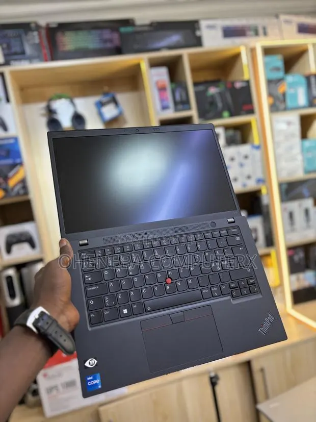 New Laptop Lenovo ThinkPad L14 16GB Intel Core i7 SSD 512GB · Photo 1