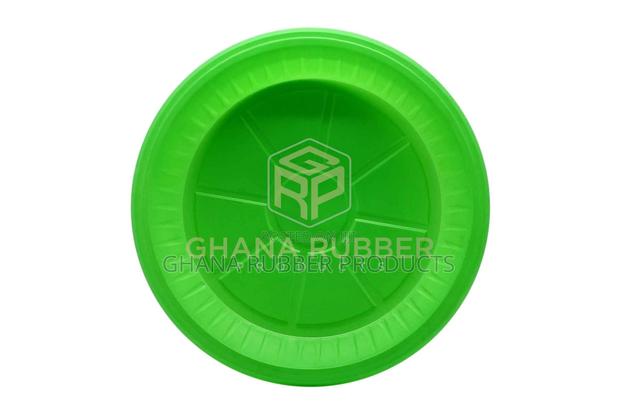 Plastic Plates (7 Inch) ( 500pcs) · Photo 4