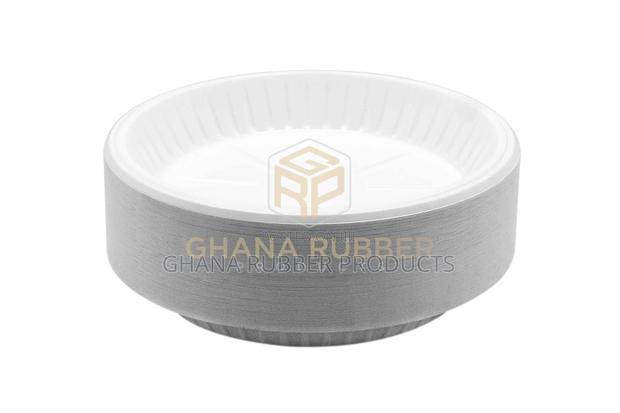 Plastic Plates (7 Inch) ( 500pcs) · Photo 5
