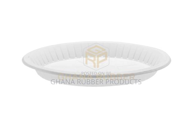 Plastic Plates (9 Inch) ( 500pcs) · Photo 3