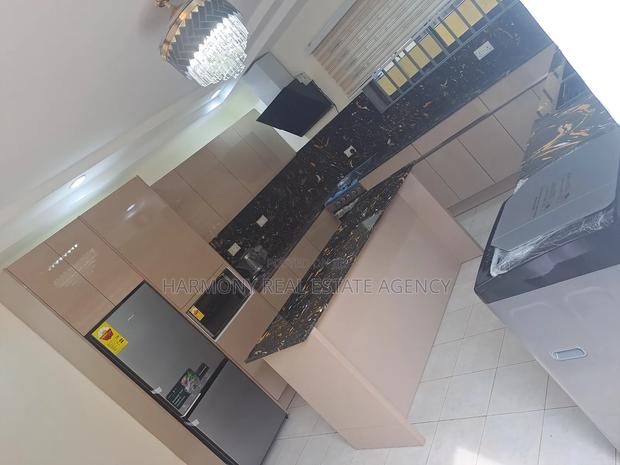 Furnished 5bdrm House in West Legon for rent · Photo 5