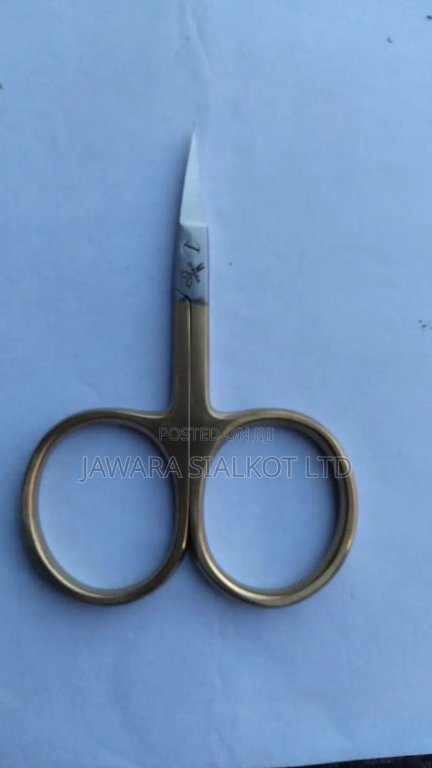 Nail Cuticle Golden Handle Nail Scissior 4" Stainless Steel · Photo 3