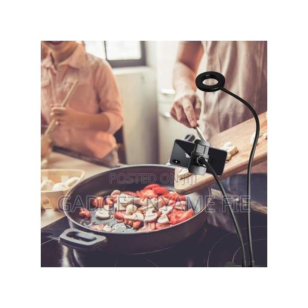 Vlogging Kit (Ring Light + Phone Holder) With Table Clamp · Photo 4
