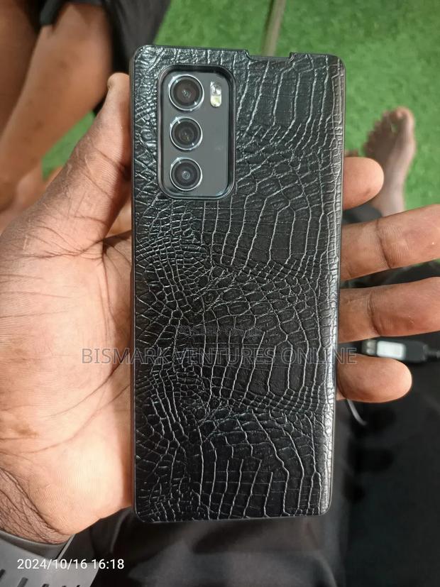 Case for Lg Wing 5g, Leather Black Case · Photo 2